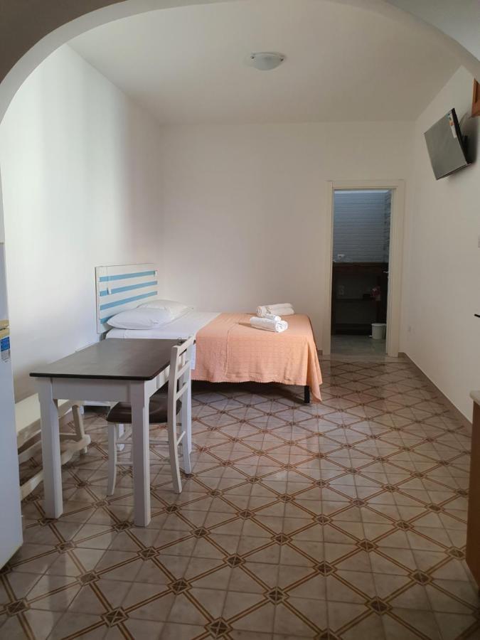 Lu Salentu Chalet Beach Marina di Mancaversa Esterno foto