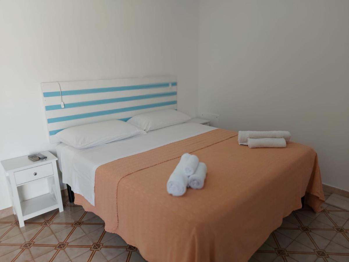 Lu Salentu Chalet Beach Marina di Mancaversa Esterno foto